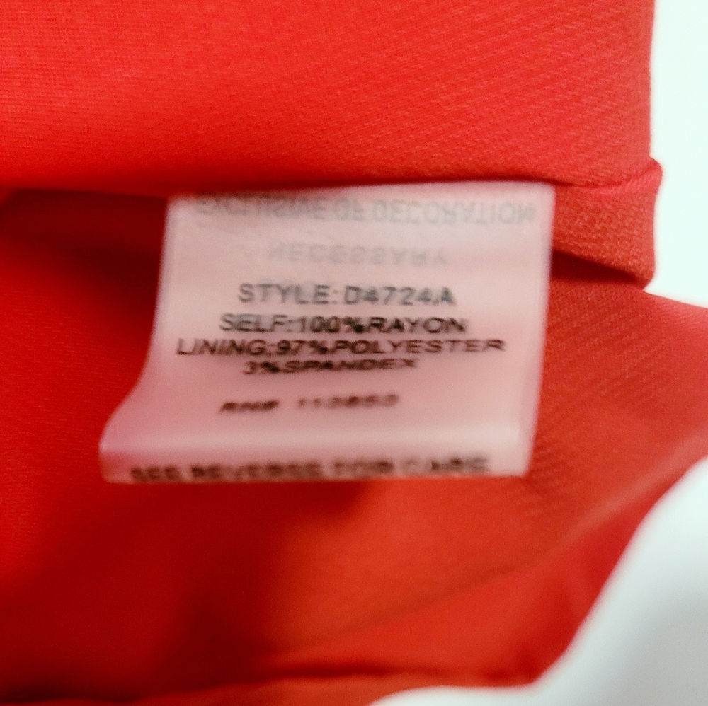 Sugarlips bell raiser v-neck floral Embroidery size medium red - Picture 3 of 7